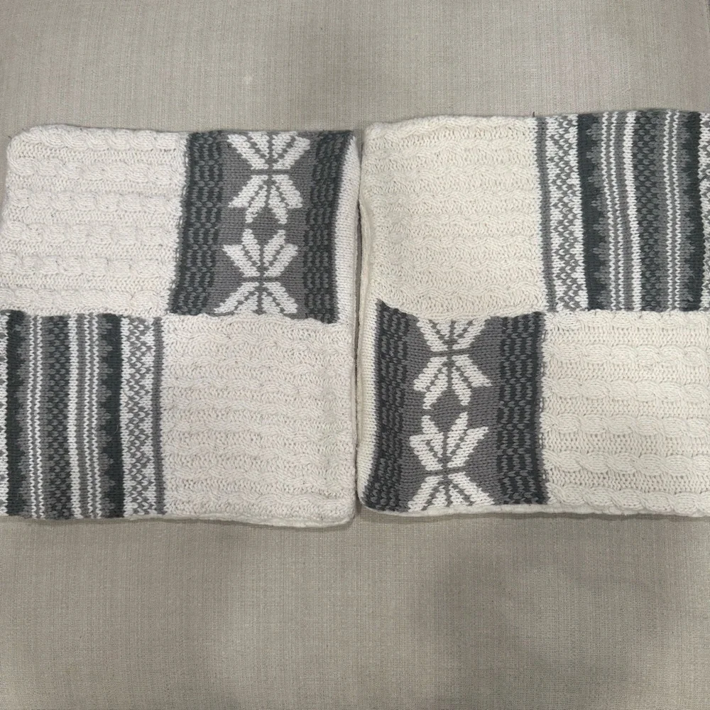 2 Pottery Barn Winter Cable Knit Sweater Pillow Covers 18 in x 18 in